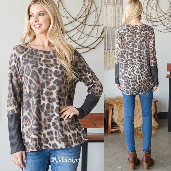 LAST 3! The Softest Zipper Detail Muted Leopard Color Block Design Soft Top! - Picture 4 of 9